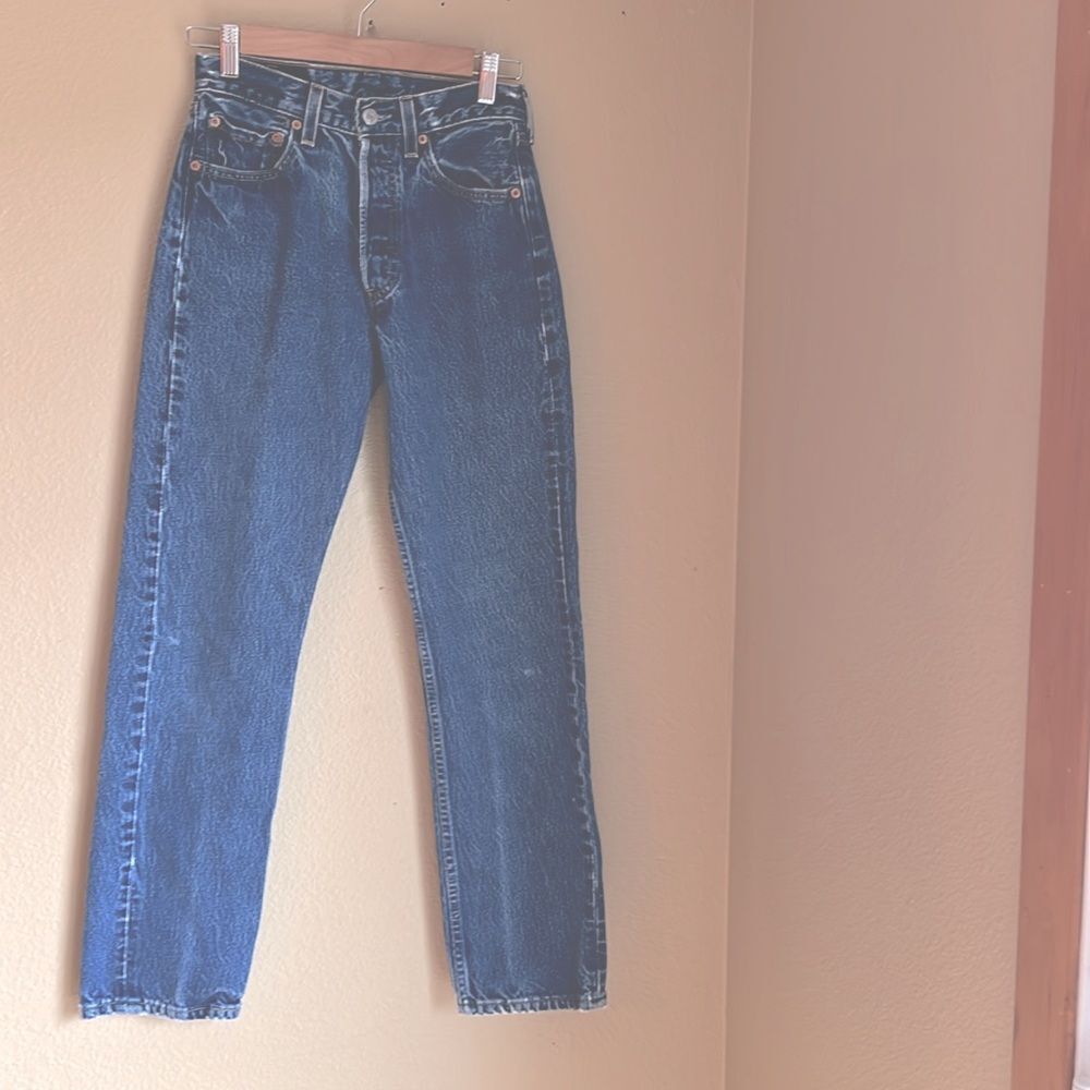 Vintage Levi’s 501 Jeans USA for Women 27